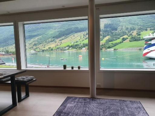 Moderne Panoramaleilighet 3-Roms I オルデン エクステリア 写真